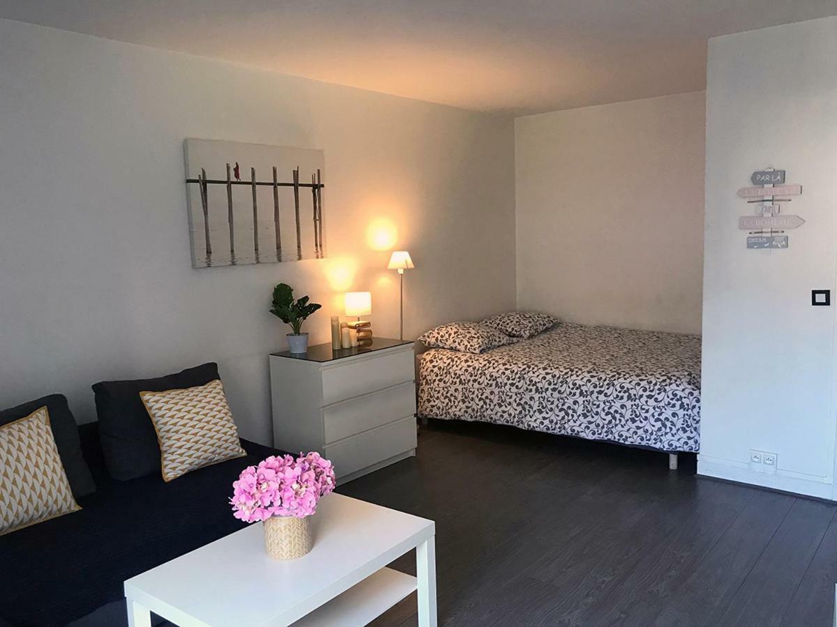 Lovely Flat Champs De Mars Eiffel Apartment Paris