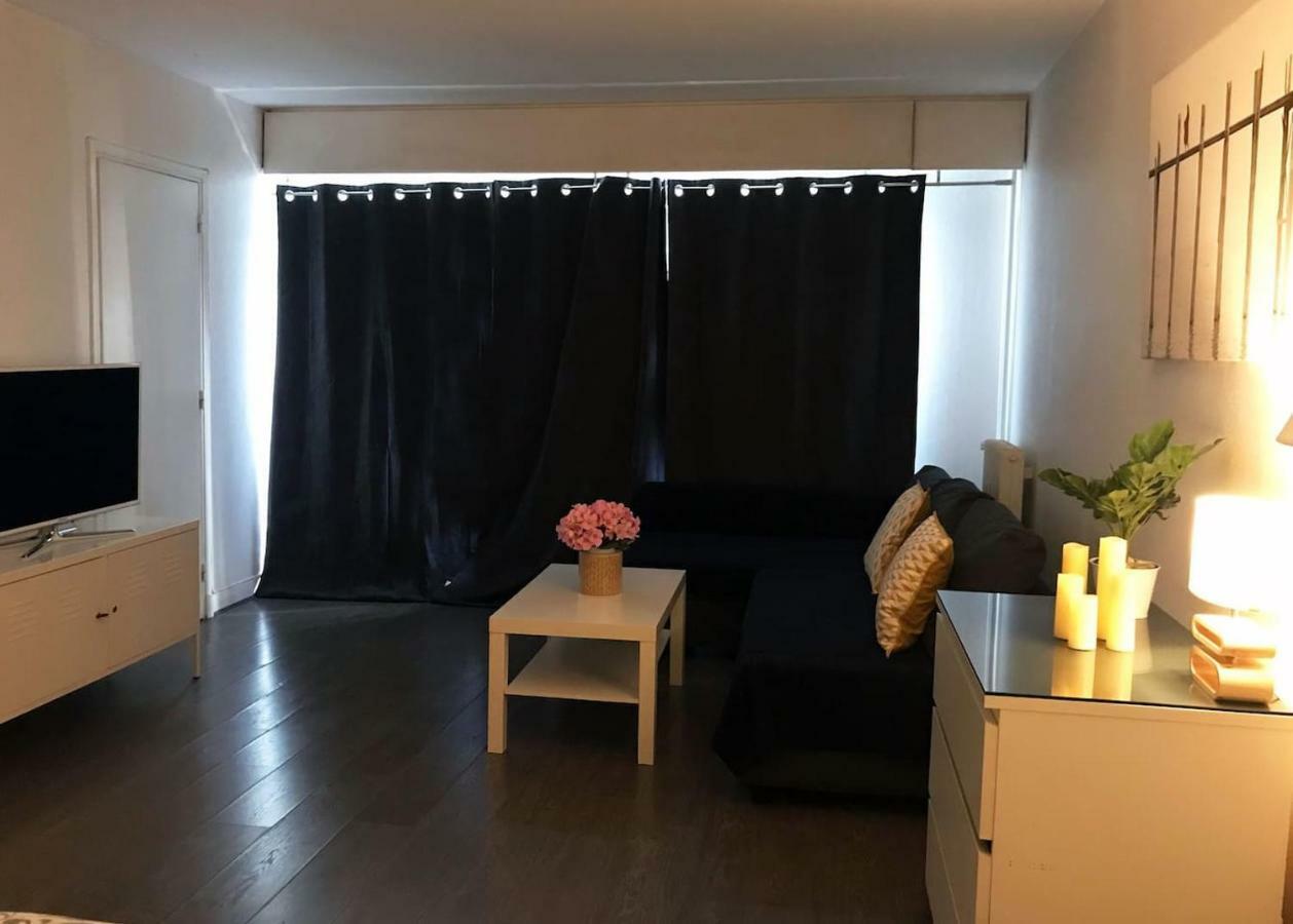 Apartment Lovely Flat Champs De Mars Eiffel